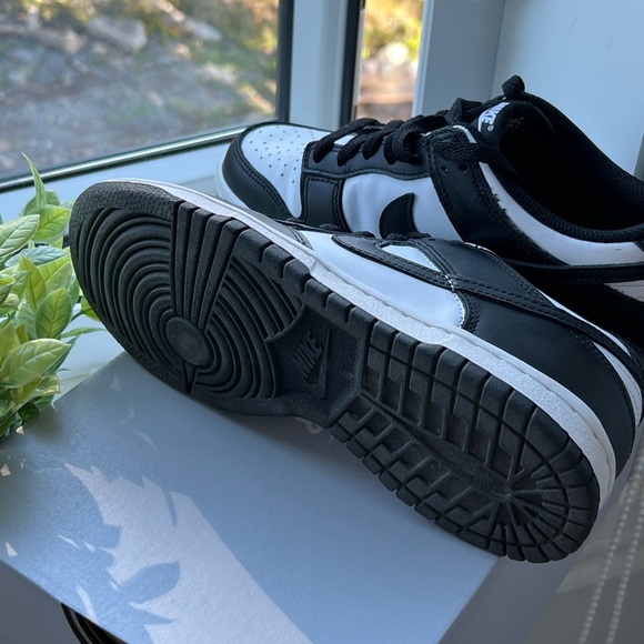 Nike Dunk Low Retro White Black Panda (2021) - Picture 3 of 4